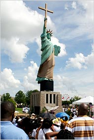 Statue of Liberation Through Christ