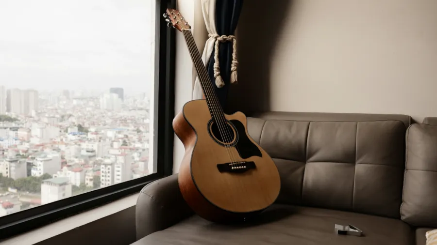 Photo of an acoustic guitar