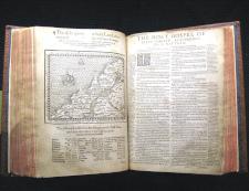 Geneva Bible (<a href="https://commons.wikimedia.org/wiki/File:GenevaBible.JPG">Wikimedia)</a>